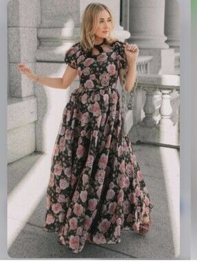 New Ivy City Co Melody Dress In Midnight Rose